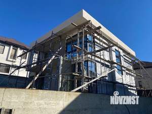 Дом 211м², 2-этажный, участок 5 сот.