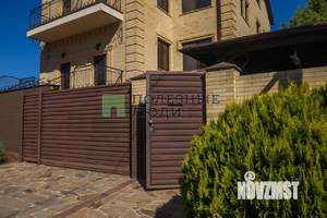 Дом 300м², 4-этажный, участок 5 сот.