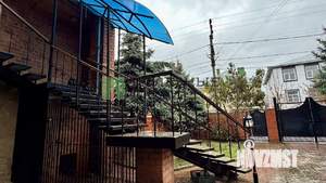 Дом 277м², 4-этажный, участок 6 сот.