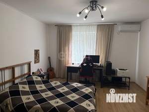 Дом 78м², 2-этажный, участок 3 сот.