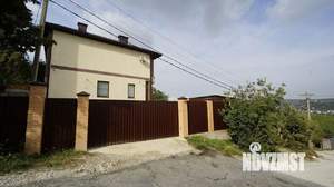 Дом 185м², 2-этажный, участок 6 сот.