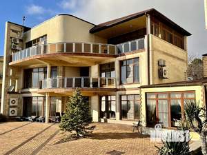 Коттедж 503м², 3-этажный, участок 55 сот.