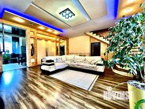 Дом 169м², 2-этажный, участок 5 сот.