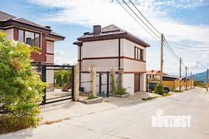 Дом 265м², 2-этажный, участок 6 сот.