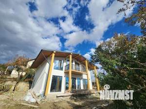 Дом 183м², 2-этажный, участок 6 сот.