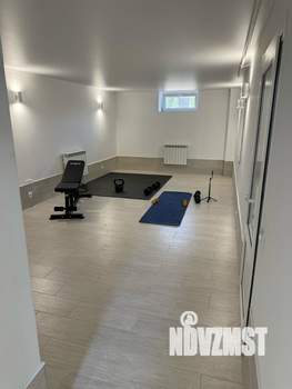 Дом 281м², 2-этажный, участок 8 сот.