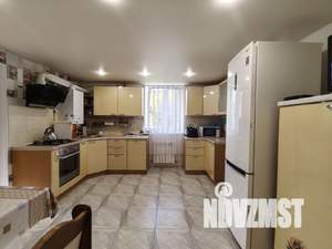 Дом 165м², 2-этажный, участок 8 сот.