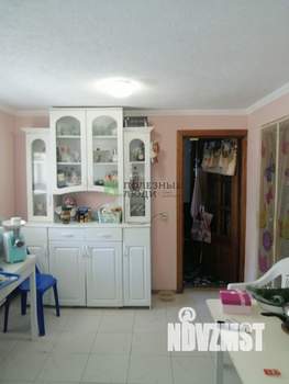 Дом 208м², 2-этажный, участок 9 сот.