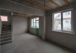 Дом 83м², 2-этажный, участок 3 сот.