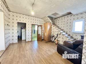 Дом 230м², 3-этажный, участок 6 сот.