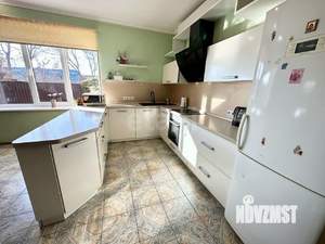 Дом 240м², 2-этажный, участок 6 сот.