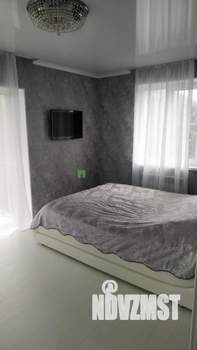 Дом 153м², 2-этажный, участок 7 сот.