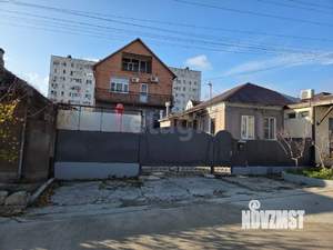 Дом 300м², 3-этажный, участок 5 сот.