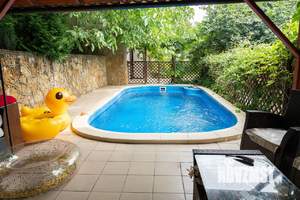 Дом 350м², 3-этажный, участок 17 сот.