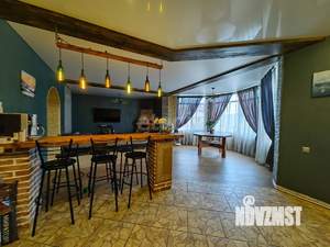 Дом 204м², 2-этажный, участок 8 сот.