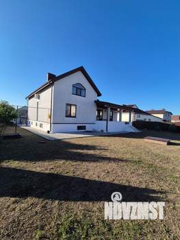 Дом 281м², 2-этажный, участок 8 сот.