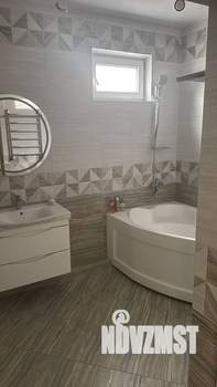 Дом 250м², 2-этажный, участок 4 сот.