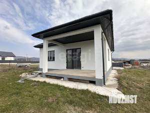 Дом 93м², 1-этажный, участок 3 сот.