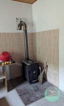 Дом 76м², 2-этажный, участок 6 сот.