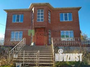 Дом 323м², 2-этажный, участок 10 сот.