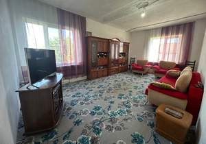 Дом 230м², 2-этажный, участок 6 сот.