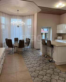 Дом 232м², 2-этажный, участок 6 сот.