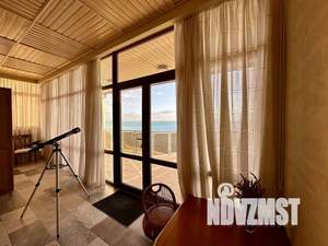 Коттедж 503м², 3-этажный, участок 55 сот.