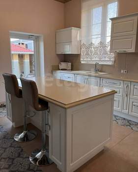 Дом 232м², 2-этажный, участок 6 сот.