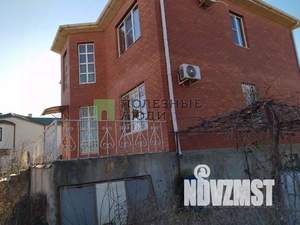 Дом 323м², 2-этажный, участок 10 сот.