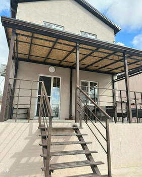 Дом 107м², 2-этажный, участок 4 сот.