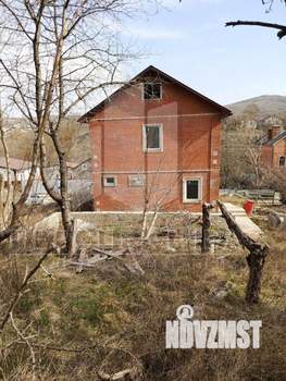 Дом 130м², 2-этажный, участок 6 сот.