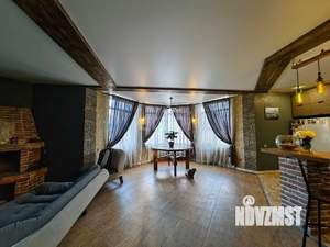 Дом 204м², 2-этажный, участок 8 сот.