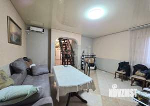 Дом 142м², 2-этажный, участок 5 сот.