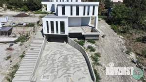 Дом 140м², 2-этажный, участок 4 сот.