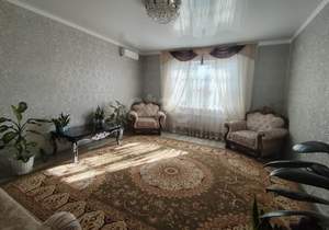 Дом 221м², 2-этажный, участок 8 сот.