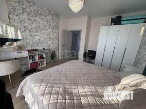 Дом 131м², 2-этажный, участок 4 сот.