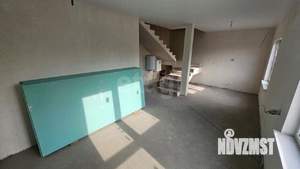 Дом 82м², 2-этажный, участок 4 сот.