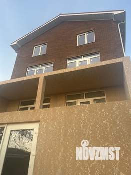 Дом 270м², 3-этажный, участок 5 сот.