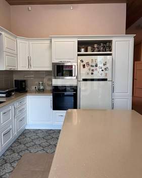 Дом 232м², 2-этажный, участок 6 сот.