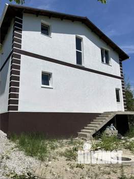 Дом 180м², 2-этажный, участок 5 сот.