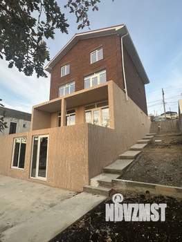 Дом 270м², 3-этажный, участок 5 сот.