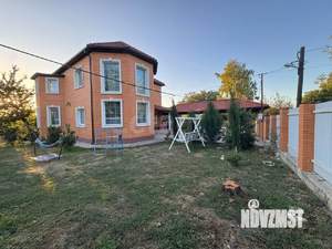 Дом 273м², 2-этажный, участок 10 сот.