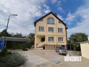 Дом 490м², 3-этажный, участок 9 сот.