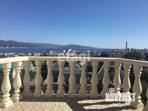 Дом 460м², 4-этажный, участок 6 сот.