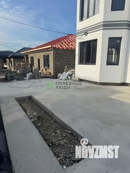 Дом 210м², 2-этажный, участок 4 сот.