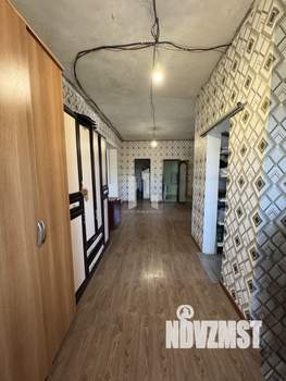 Дом 230м², 3-этажный, участок 6 сот.