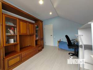 Дом 116м², 2-этажный, участок 4 сот.