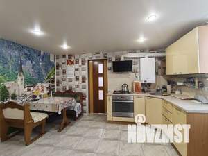 Дом 165м², 2-этажный, участок 8 сот.