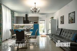 Дом 280м², 2-этажный, участок 8 сот.