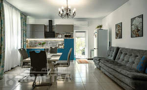 Дом 280м², 2-этажный, участок 8 сот.